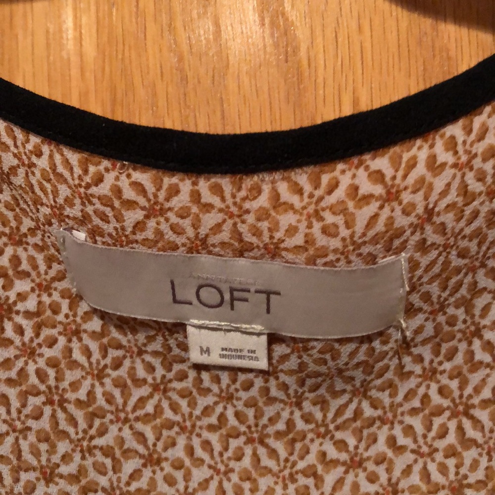 Loft blouse. - Picture 2 of 3